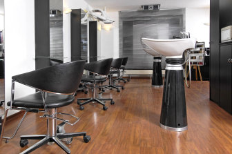 salon-schuster002010.jpg